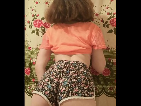 ❤️ Sexy odo omo kekere yiyọ kuro rẹ kukuru lori kamẹra ☑ Fidio furo ❌️